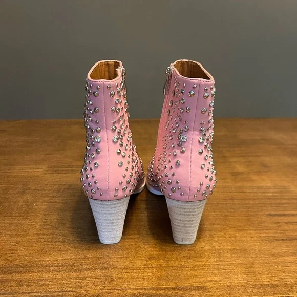 BEAST FASHION Hazel Glitz Pink Studded Western Ankle Boots Size 9 - Picture 3 of 8